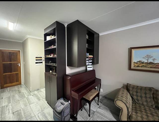 3 BEDROOM TOWNHOUSE FOR SALE IN THREE RIVERS